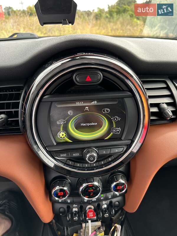 Седан MINI Hatch 2017 в Львові фото 13 Седан MINI Hatch 2017 в Львові