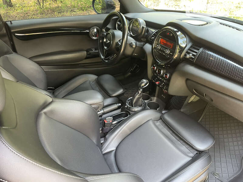 Седан MINI Hatch 2015 в Києві