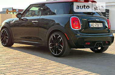 Хэтчбек MINI Hatch 2016 в Днепре