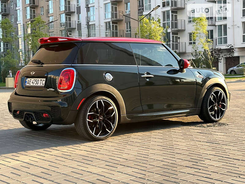 Хэтчбек MINI Hatch 2016 в Днепре фото 6 Хэтчбек MINI Hatch 2016 в Днепре