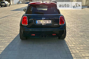 Хэтчбек MINI Hatch 2016 в Днепре