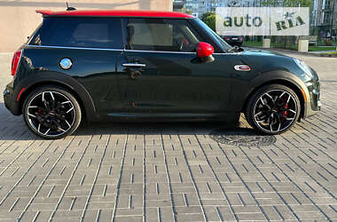 Хэтчбек MINI Hatch 2016 в Днепре