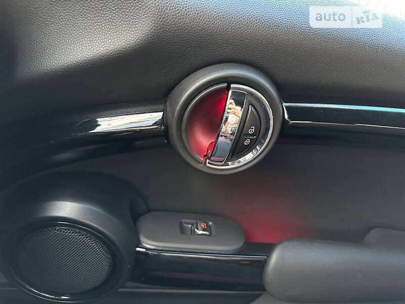 Хэтчбек MINI Hatch 2016 в Днепре фото 27 Хэтчбек MINI Hatch 2016 в Днепре