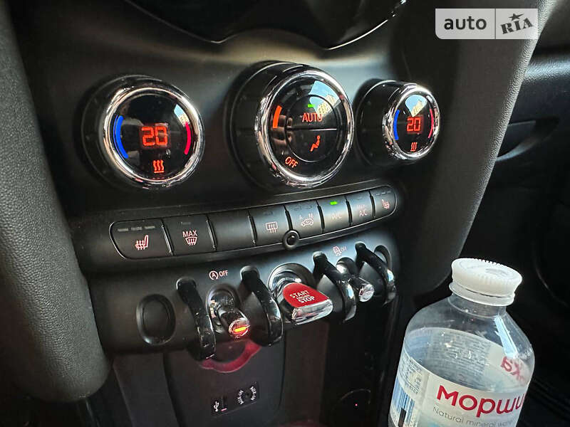 Хэтчбек MINI Hatch 2016 в Днепре