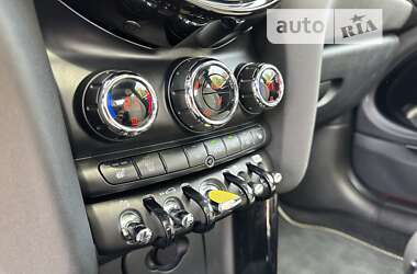 Хэтчбек MINI Hatch 2021 в 
