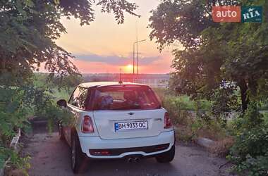 Хэтчбек MINI Hatch 2011 в Одессе