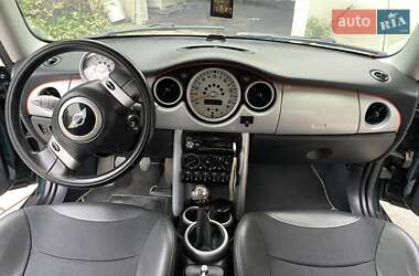 Хэтчбек MINI Hatch 2003 в Хусте