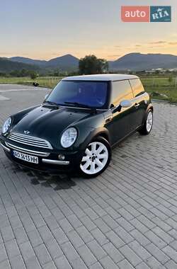 Хэтчбек MINI Hatch 2003 в Хусте