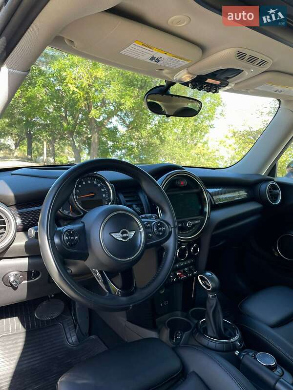 Хетчбек MINI Hatch 2014 в Одесі