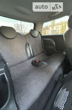 Хэтчбек MINI Hatch 2004 в Киеве