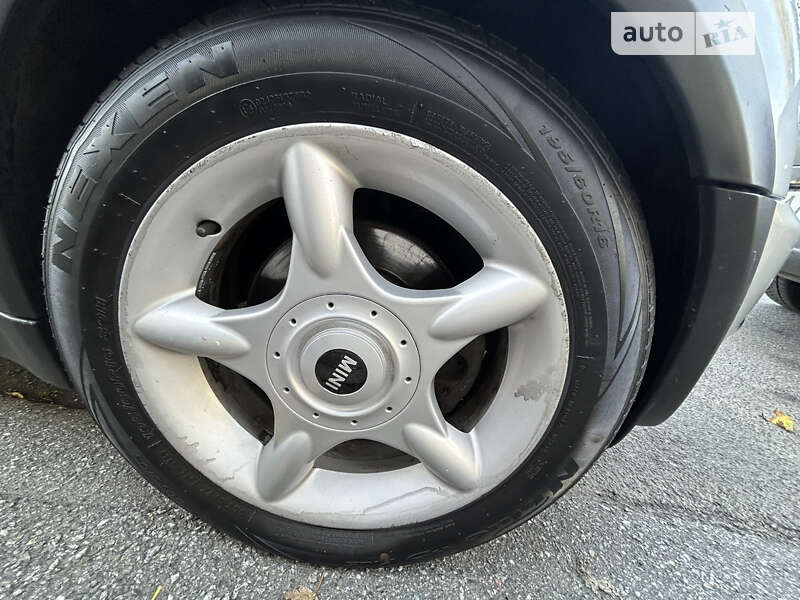 Хэтчбек MINI Hatch 2004 в Киеве