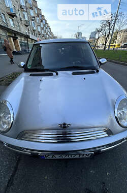 Хэтчбек MINI Hatch 2004 в Киеве фото 32 Хэтчбек MINI Hatch 2004 в Киеве
