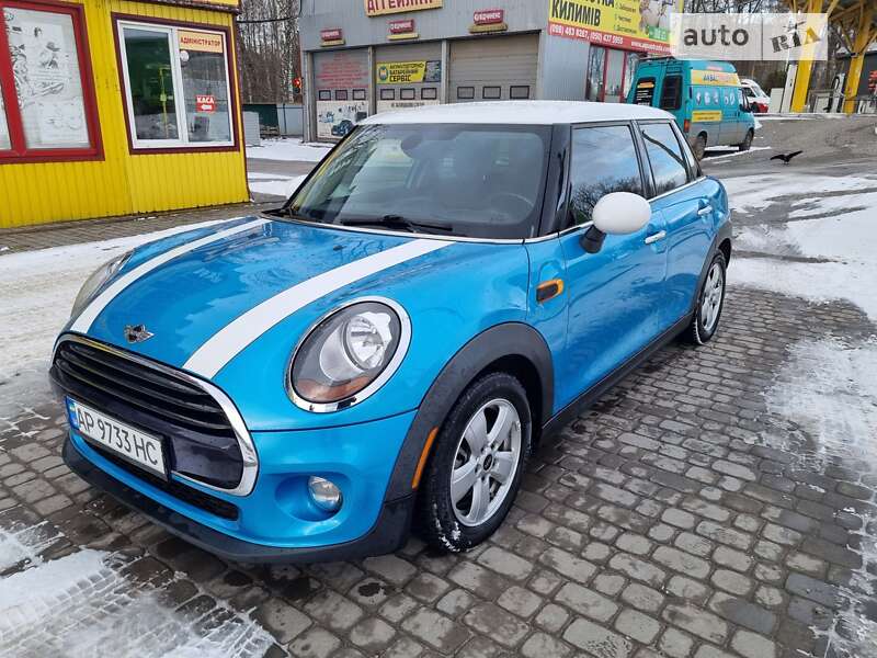 Хэтчбек MINI Hatch 2016 в Тернополе