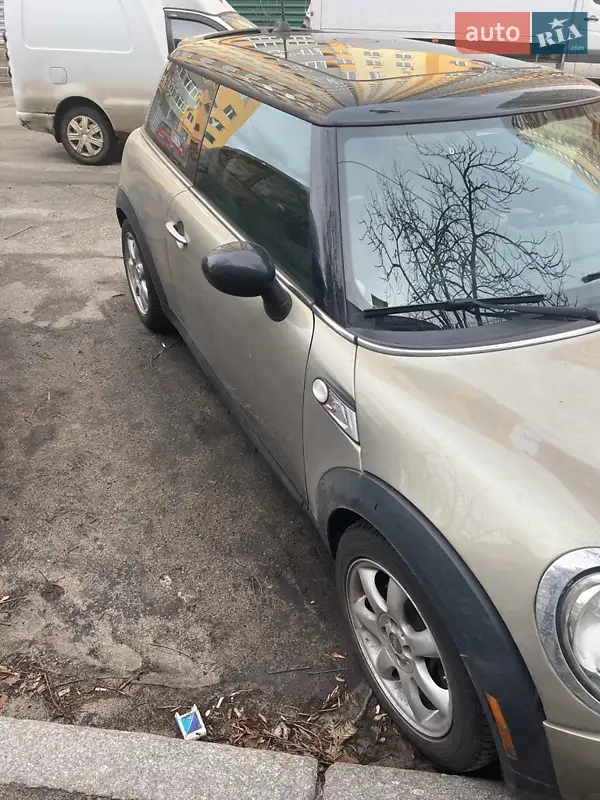 Хэтчбек MINI Hatch 2009 в 