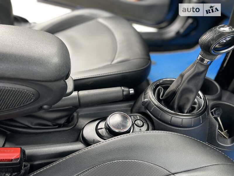 Хетчбек MINI Hatch 2014 в Івано-Франківську
