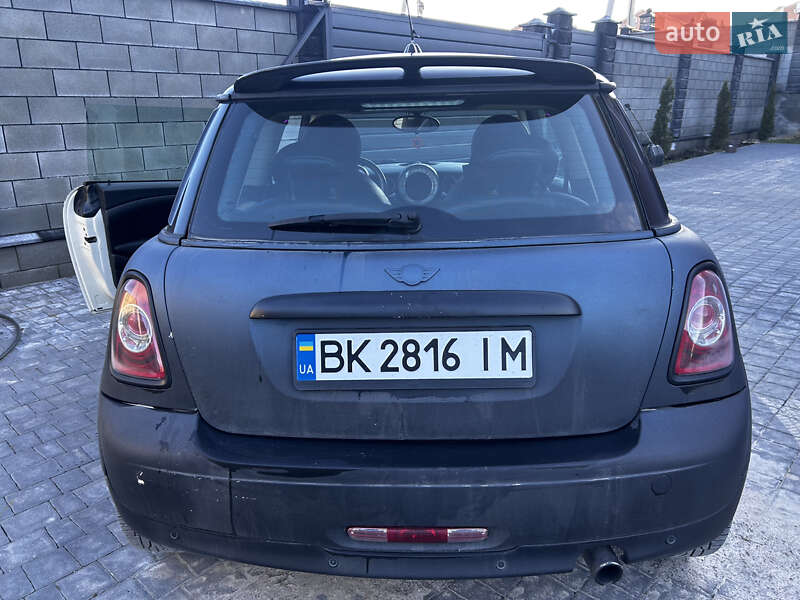 Хетчбек MINI Hatch 2012 в Рівному