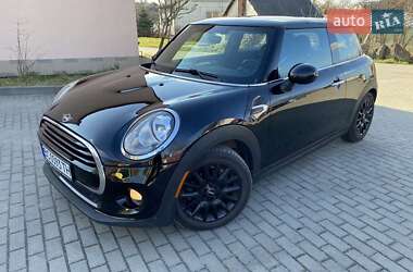 Хэтчбек MINI Hatch 2017 в Львове