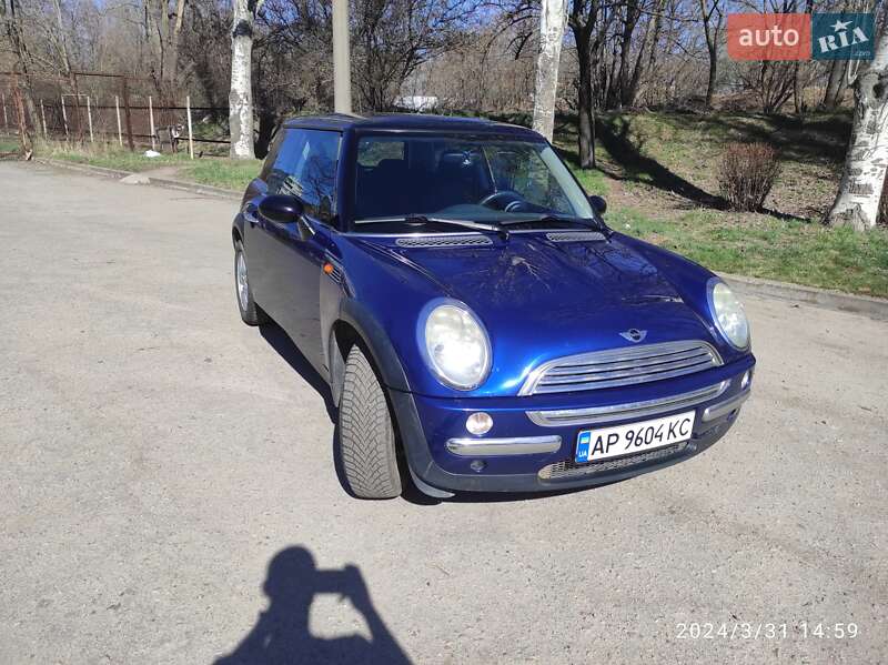 Хетчбек MINI Hatch 2003 в Запоріжжі