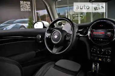 MINI Hatch 2021