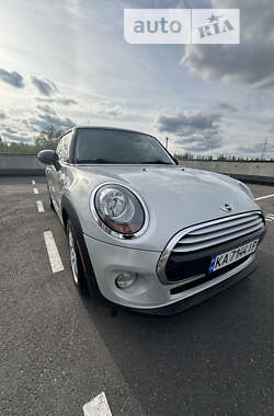 Хетчбек MINI Hatch 2014 в Києві