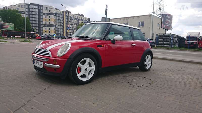 Хэтчбек MINI Hatch 2001 в Ивано-Франковске