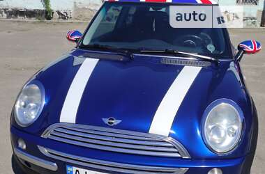 Хэтчбек MINI Hatch 2004 в Киеве