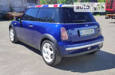 Хэтчбек MINI Hatch 2004 в Киеве