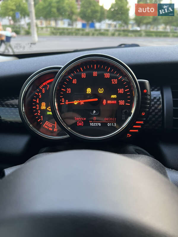 Хетчбек MINI Hatch 2015 в Миколаєві