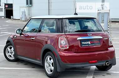 Хэтчбек MINI Hatch 2008 в Киеве