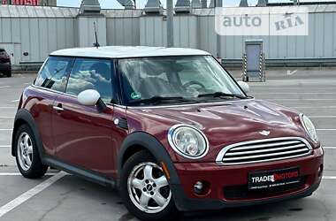 Хэтчбек MINI Hatch 2008 в Киеве