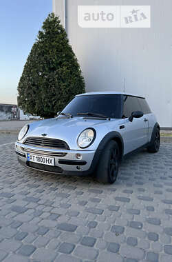 Хэтчбек MINI Hatch 2004 в Ивано-Франковске