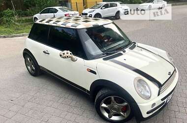 Хэтчбек MINI Hatch 2003 в Львове