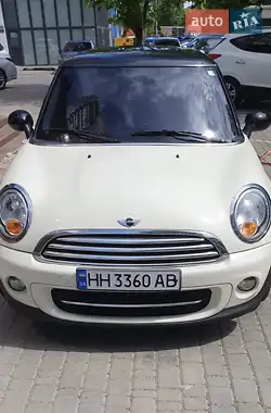 MINI Hatch 2011