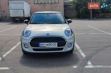 Хетчбек MINI Hatch 2015 в Києві