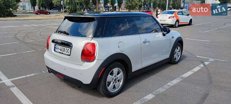 Хетчбек MINI Hatch 2015 в Києві фото 6 Хетчбек MINI Hatch 2015 в Києві