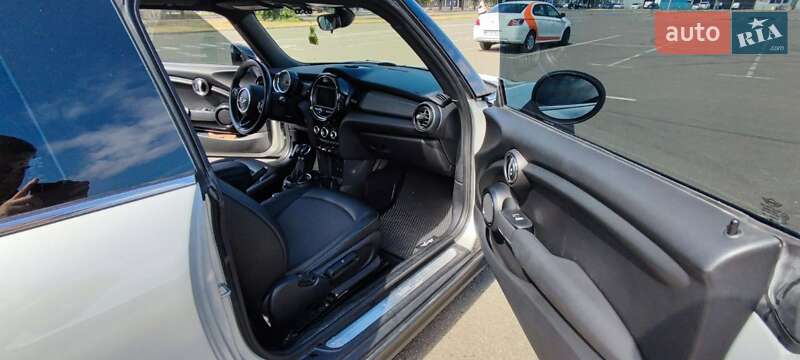 Хетчбек MINI Hatch 2015 в Києві фото 14 Хетчбек MINI Hatch 2015 в Києві