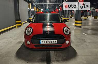 Хэтчбек MINI Hatch 2016 в Киеве