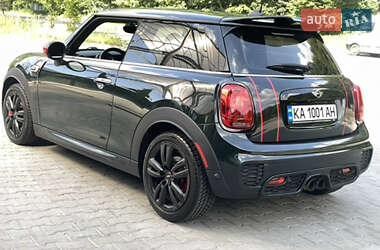 Хетчбек MINI Hatch 2016 в 