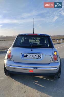 Хетчбек MINI Hatch 2006 в Рівному