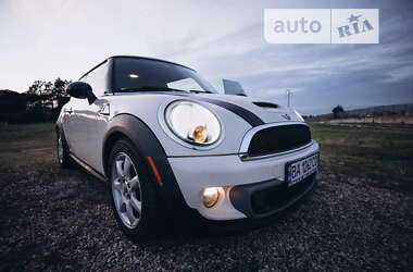 Хэтчбек MINI Hatch 2012 в Александрие