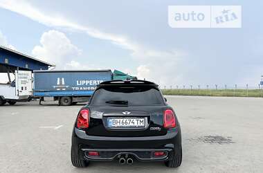 Хэтчбек MINI Hatch 2015 в Одессе