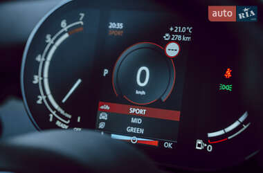 Хетчбек MINI Hatch 2021 в 