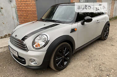 Хетчбек MINI Hatch 2012 в 