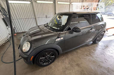 Хэтчбек MINI Hatch 2011 в 