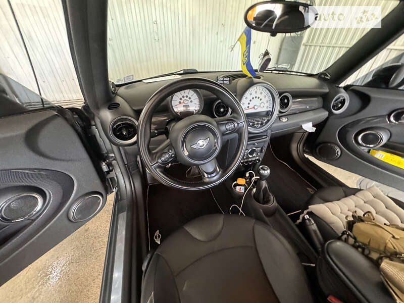 Хетчбек MINI Hatch 2011 в Києві