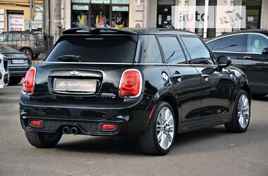 Хетчбек MINI Hatch 2015 в Києві