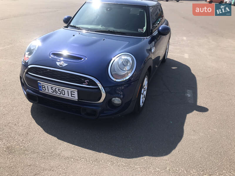 MINI Hatch 2014
