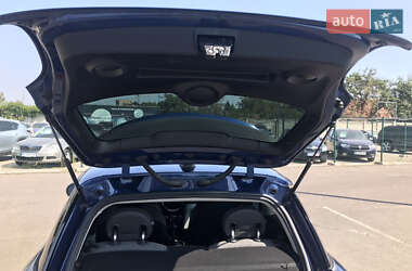 Хетчбек MINI Hatch 2014 в Полтаві