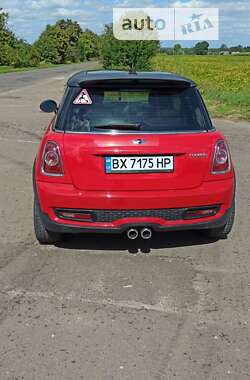 Хэтчбек MINI Hatch 2010 в Здолбунове