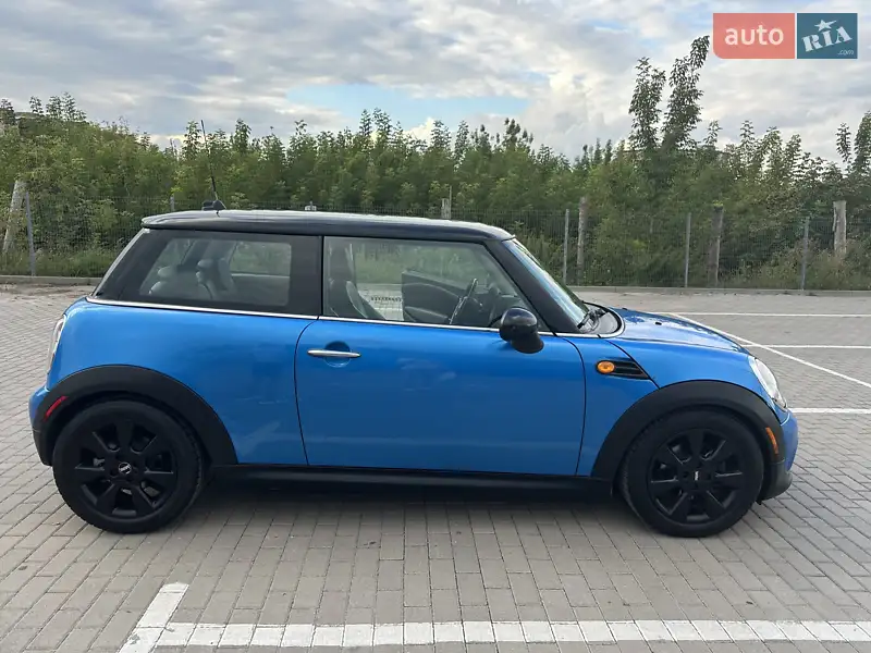 MINI Hatch 2011